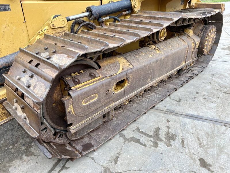 Caterpillar D5K - Image 18