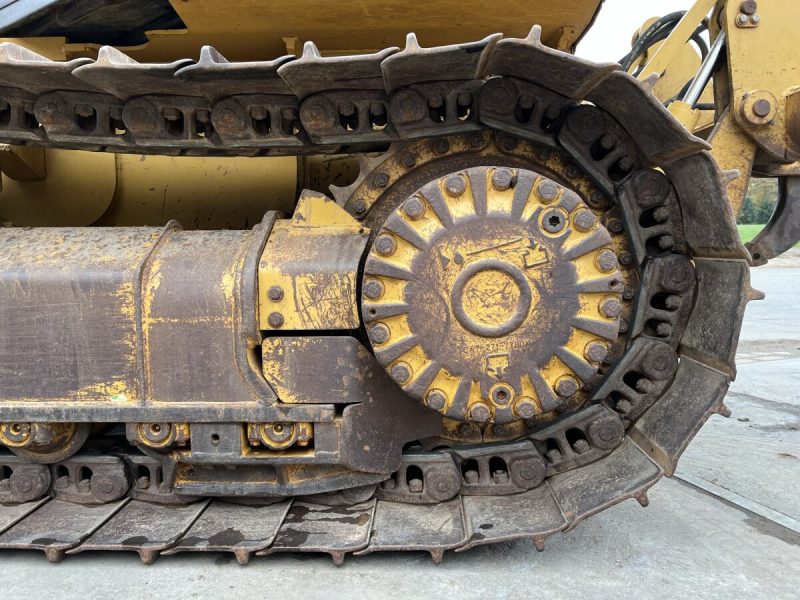 Caterpillar D5K - Image 17
