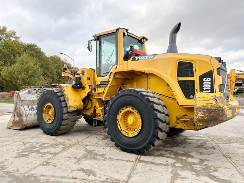Volvo L180G - Image 3