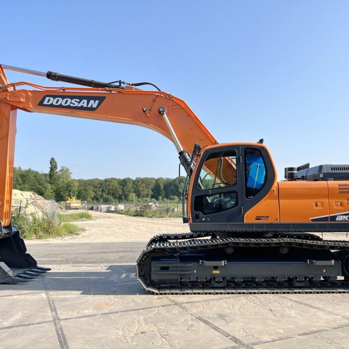 Doosan DX300LCA