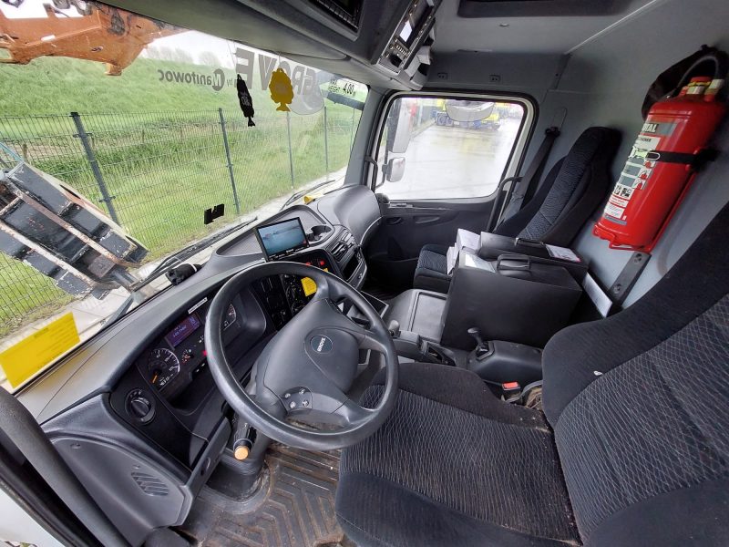 GROVE GMK4100L  100 Ton - Image 12