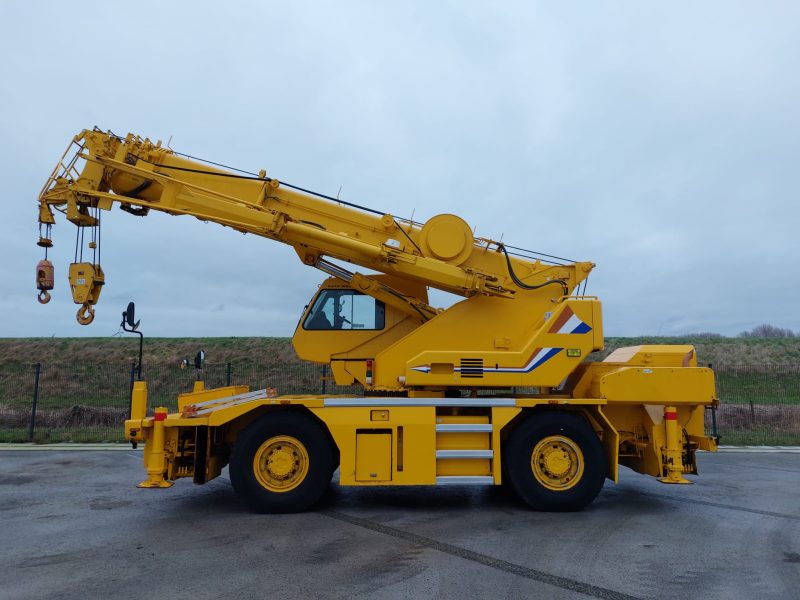KATO CR-350RI  35 Ton - Image 12