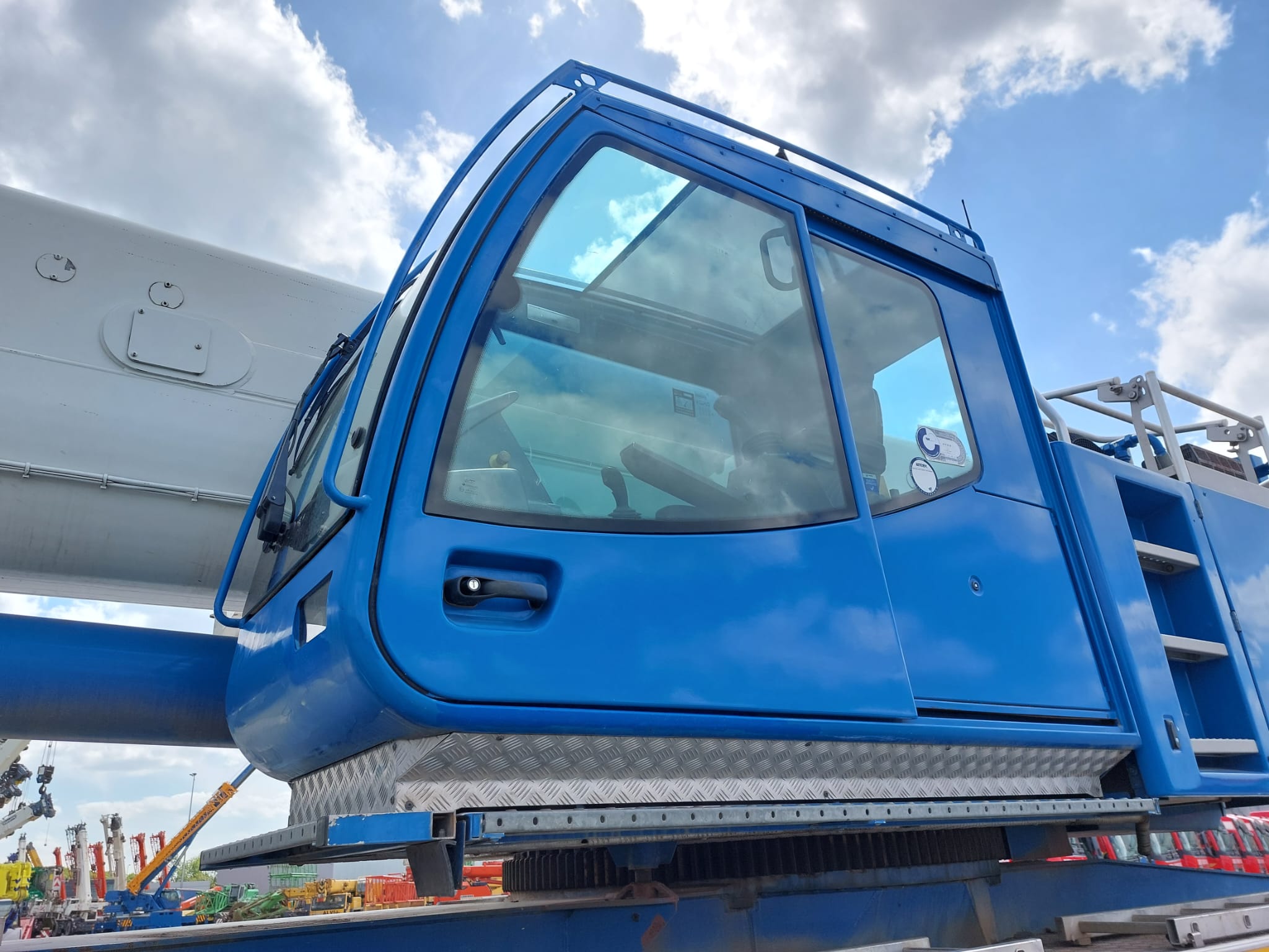 TADANO FAUN ATF90G-4  90 Ton - Image 8