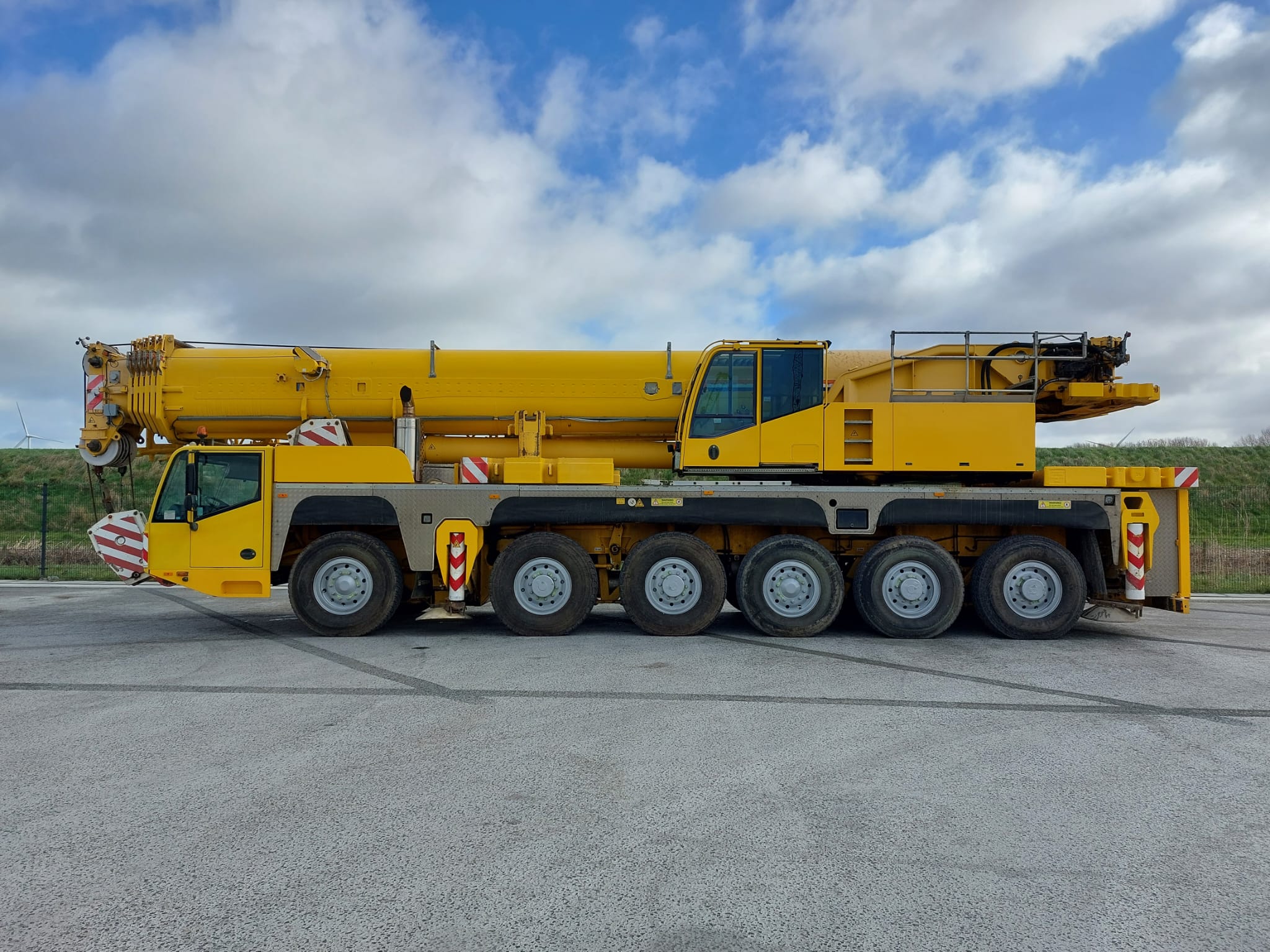 TEREX-DEMAG AC200-1  200 Ton - Image 14