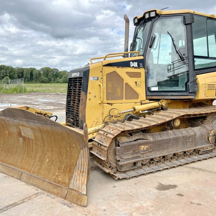 Caterpillar D4K XL