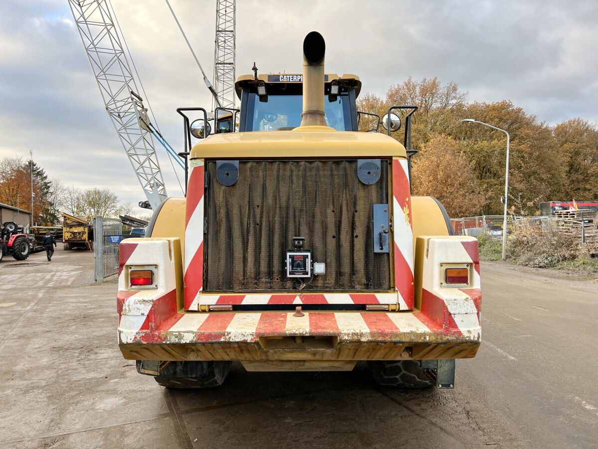 Caterpillar 966H - Image 9