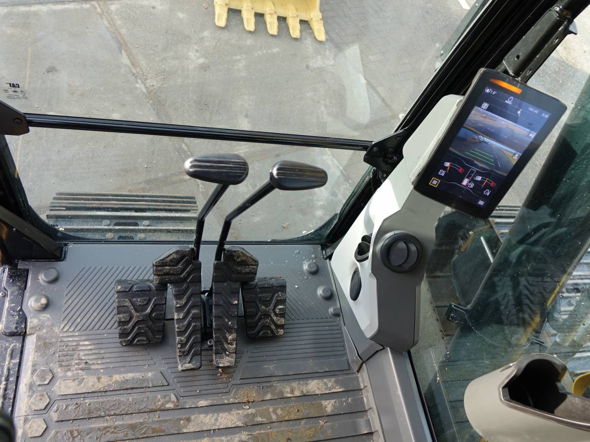 Caterpillar 320GC  NEW - Image 16